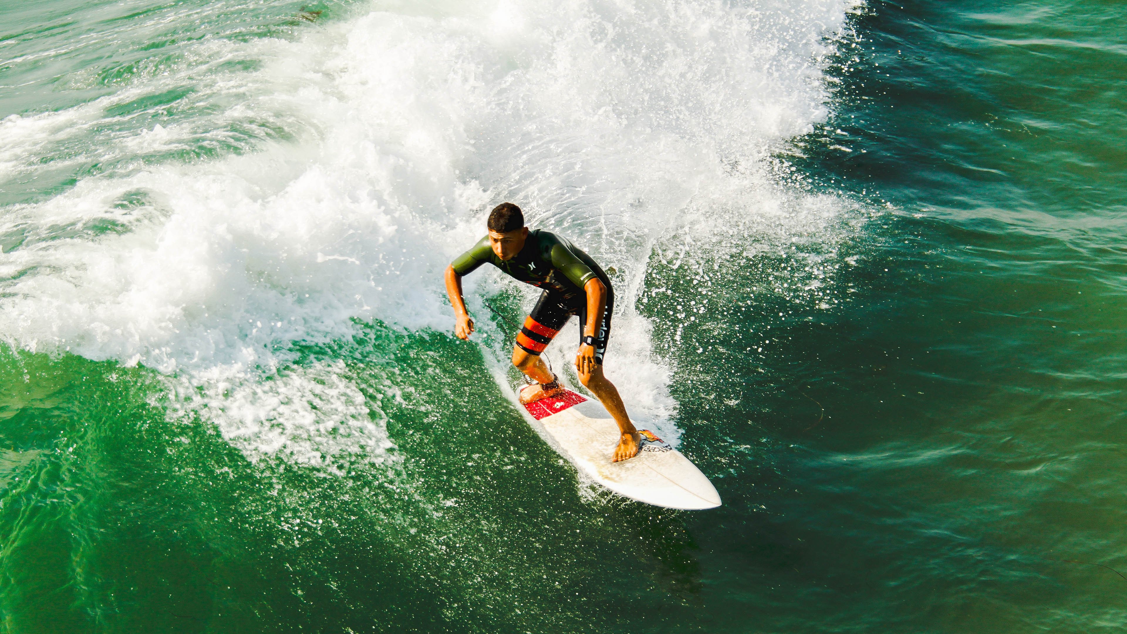青训基地注重青少年运动员综合素质培养，青少年素质训练基地